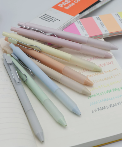 pastal macron color pen